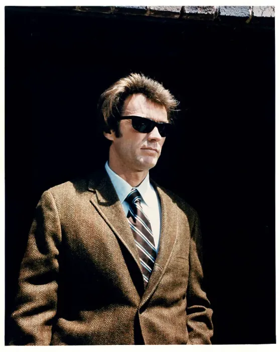Framed Print : Clint Eastwood In Dirty Harry Framed Print : Clint Eastwood In Dirty Harry