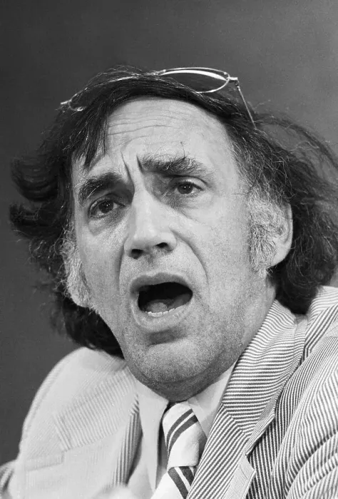 Framed Print : Closeup of William Kunstler with Glasses Framed Print : Closeup of William Kunstler with Glasses