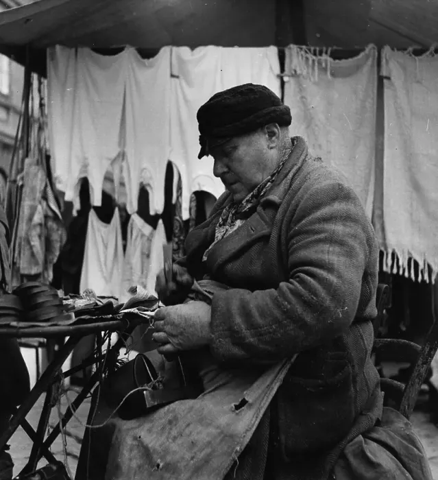 Framed Print : Clothes Market Framed Print : Clothes Market