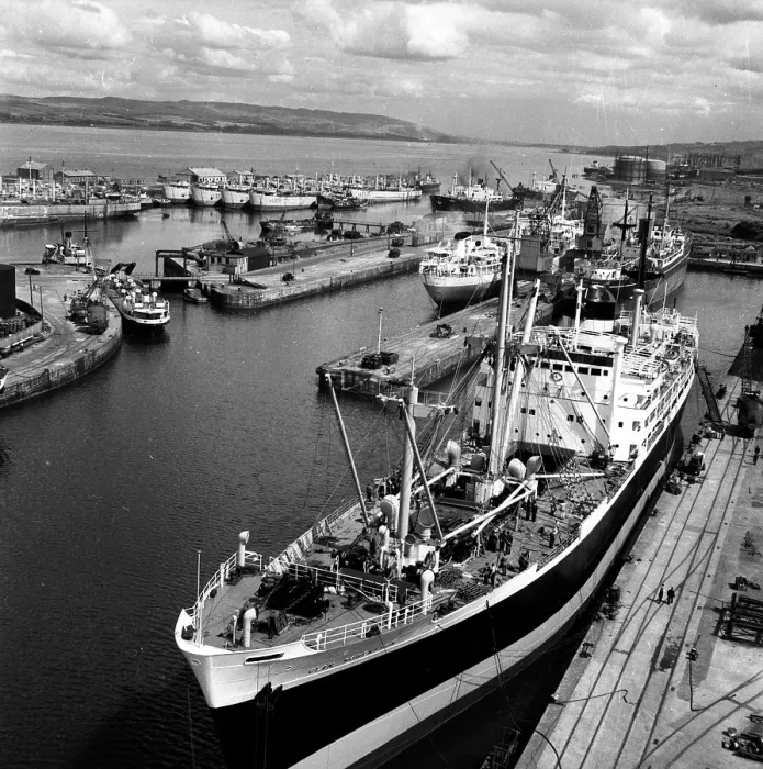 Framed Print : Clydeside Port Framed Print : Clydeside Port
