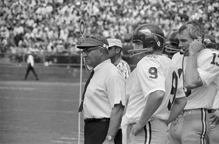 Framed Print : Coach Vince Lombardi and Sonny Jurgensen