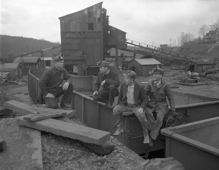 Framed Print : This Coal Scene Changed as Miners are Ordered Back Framed Print : This Coal Scene Changed as Miners are Ordered Back