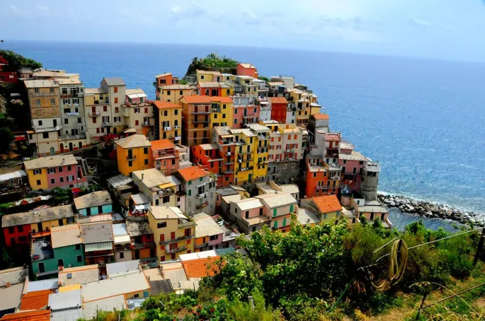 Framed Print : Coast of Manarola Framed Print : Coast of Manarola