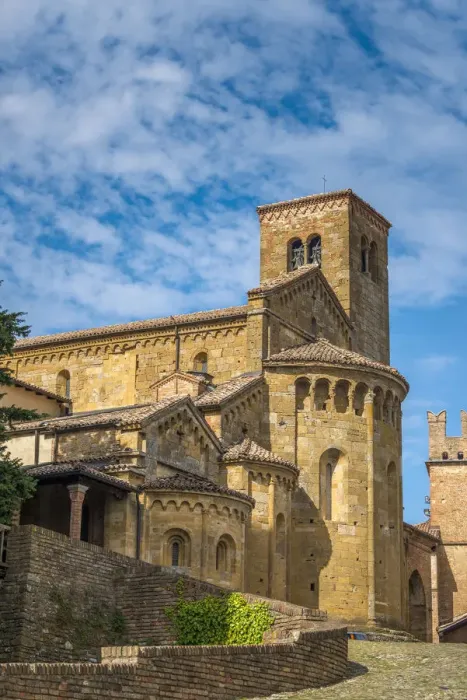 Framed Print : Collegiata church of St. Mary in Castell Arquato Framed Print : Collegiata church of St. Mary in Castell Arquato