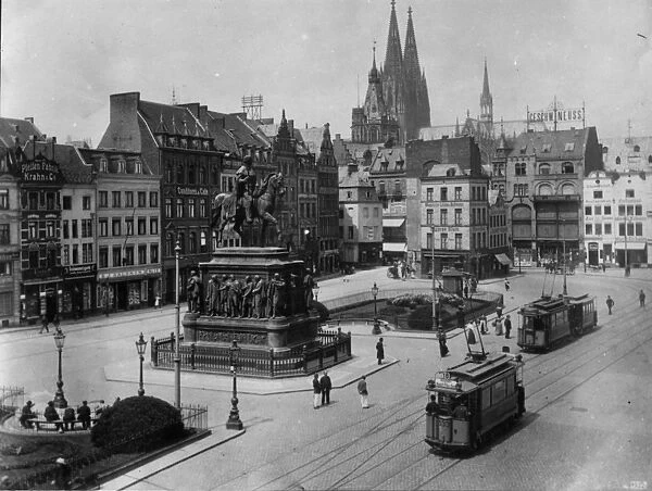 Cologne. circa 1900: Town square in Cologne, Germany