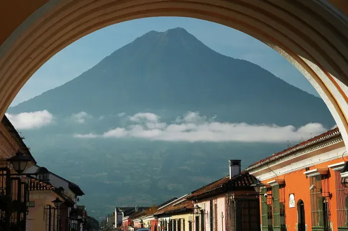 Framed Print : Colonial archway and Agua Volcano, Antigua, Guatemala Framed Print : Colonial archway and Agua Volcano, Antigua, Guatemala