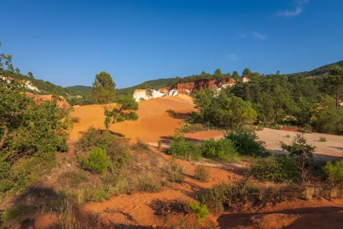 Framed Print : Colorado ProvenAzal de Rustrel