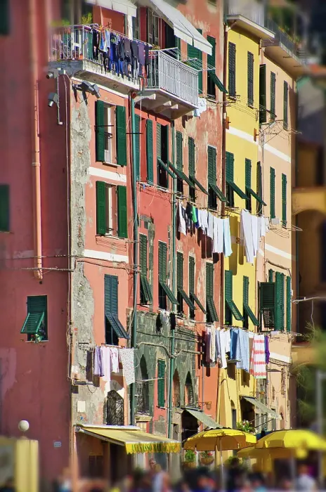Framed Print : Colorful Vernazza in Cinque Terre Framed Print : Colorful Vernazza in Cinque Terre
