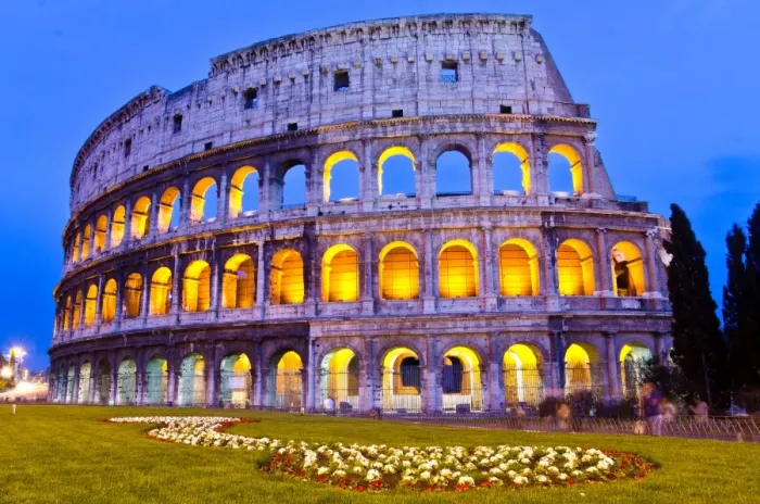 Framed Print : Colosseum at dusk