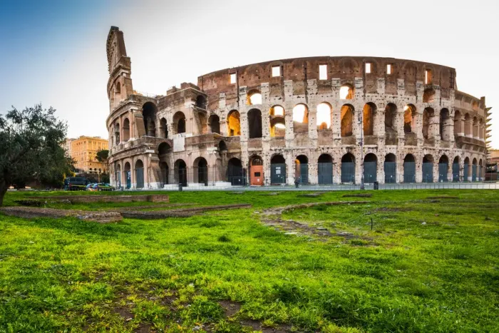 Framed Print : The Colosseum at sunrise in Rome, Italy Framed Print : The Colosseum at sunrise in Rome, Italy