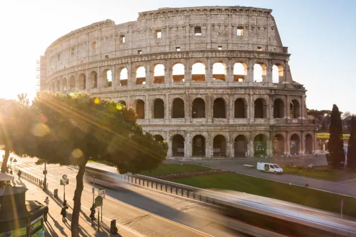 Framed Print : The Colosseum at sunrise in Rome, Italy Framed Print : The Colosseum at sunrise in Rome, Italy