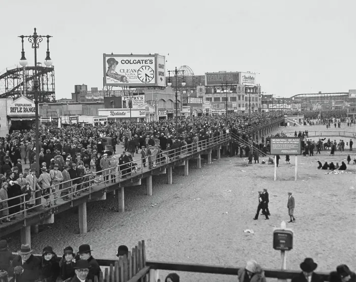 Framed Print : Coney Island Broadwalk Framed Print : Coney Island Broadwalk