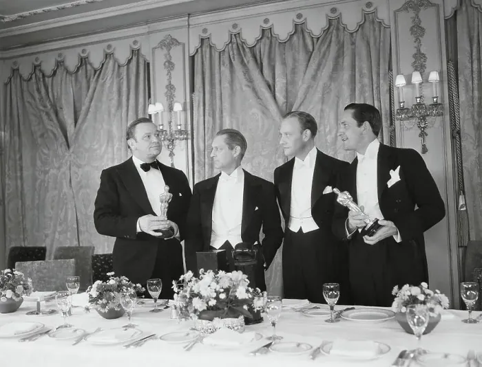 Framed Print : Conrad Nagel with Oscar Award Winning Recipients Framed Print : Conrad Nagel with Oscar Award Winning Recipients
