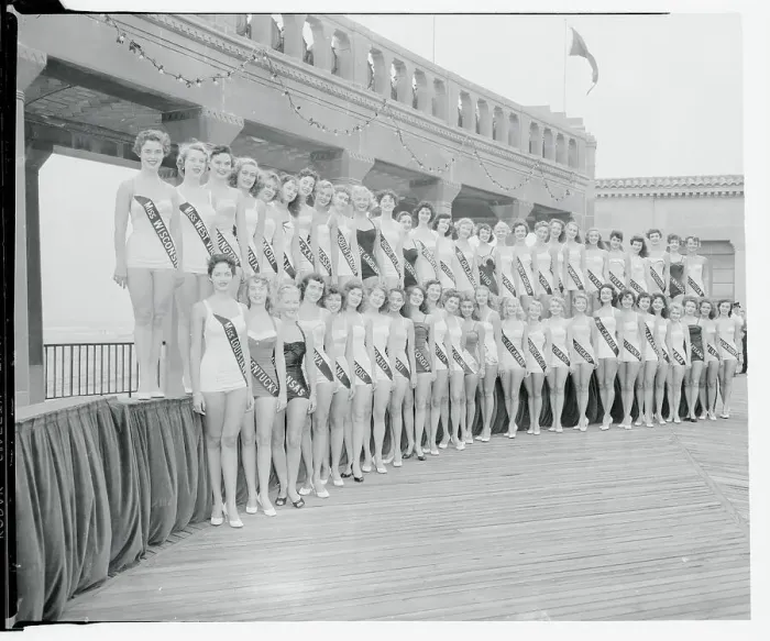 Framed Print : Contestants in the Miss America Pageant Framed Print : Contestants in the Miss America Pageant