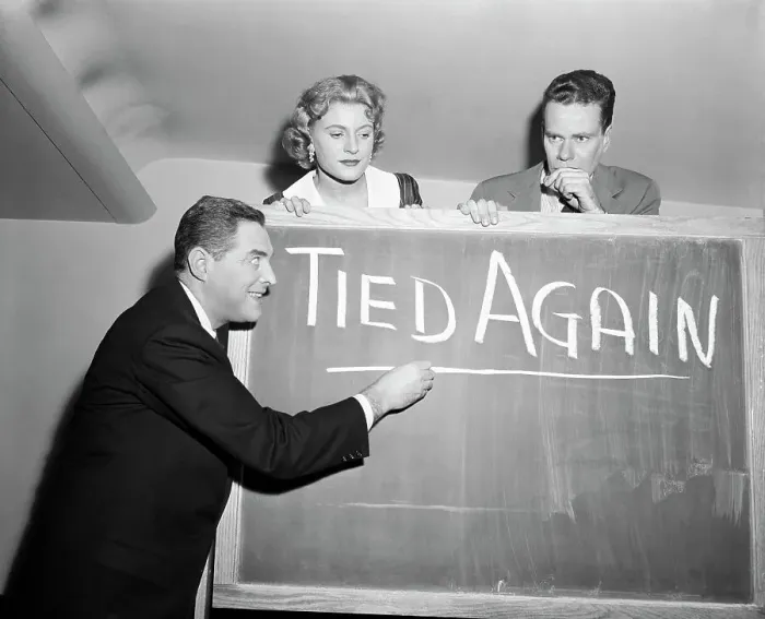 : Contestants On Television Quiz Show : Contestants On Television Quiz Show