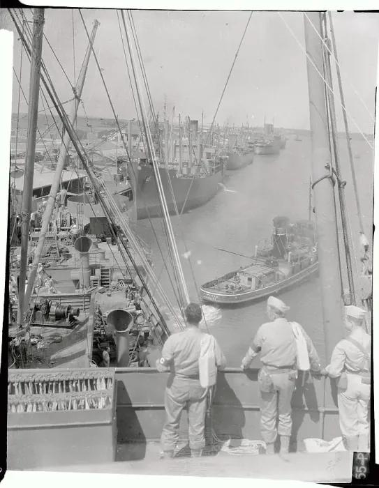 Framed Print : Convoy Ship Arriving at Port Framed Print : Convoy Ship Arriving at Port