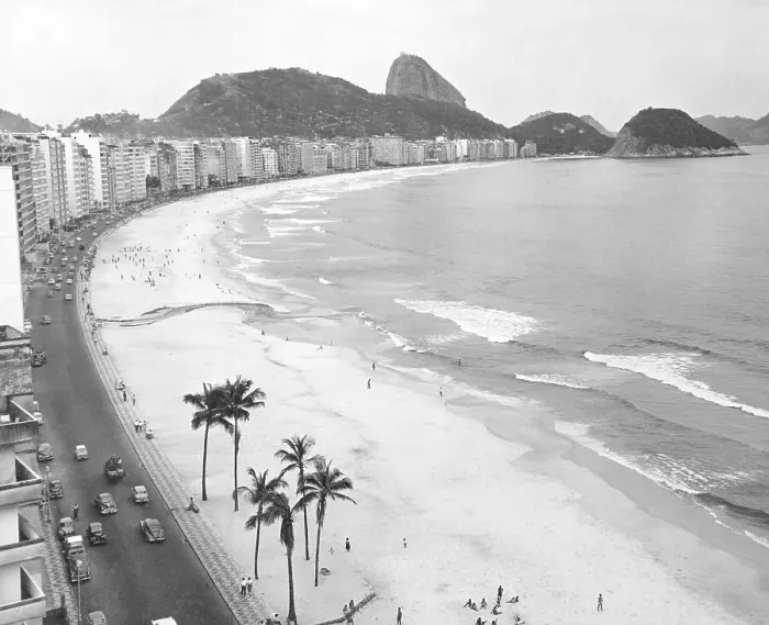 Framed Print : Copacabana Beach with Sugarloaf Mountain Framed Print : Copacabana Beach with Sugarloaf Mountain