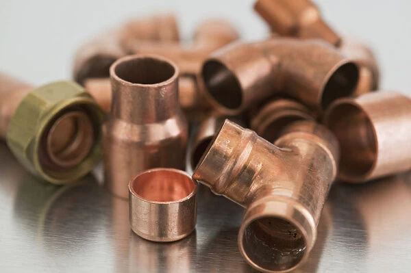 Copper pipe connectors