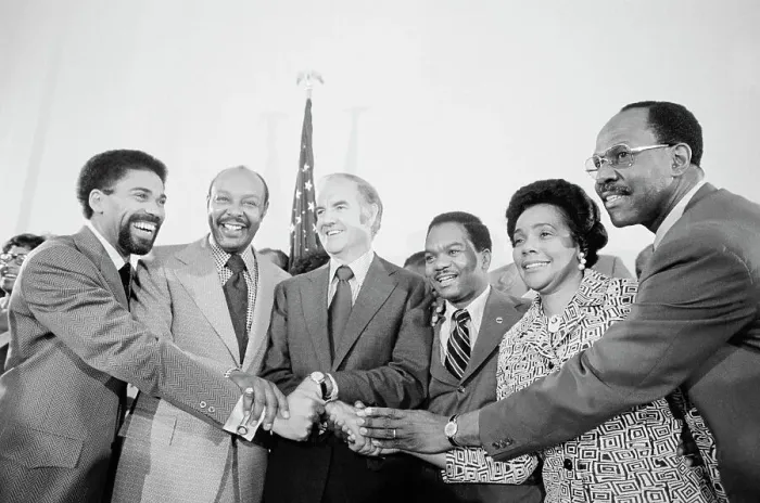 Framed Print : Coretta Scott King Joining Hands With Democratic Peers Framed Print : Coretta Scott King Joining Hands With Democratic Peers