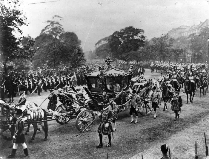Framed Print : Coronation Coach Framed Print : Coronation Coach