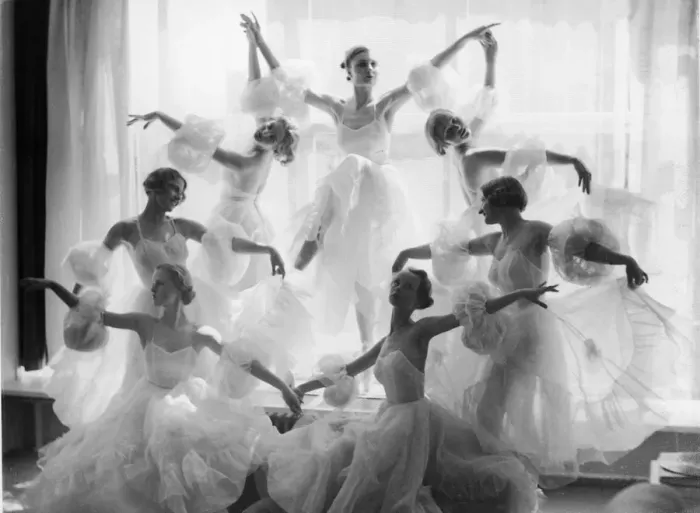 Framed Print : Corps De Ballet