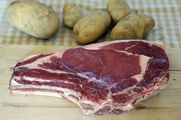 Cote de boeuf, beef cutlet, meat dish popular in France