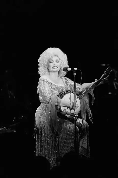 Framed Print : Country Singer Dolly Parton Framed Print : Country Singer Dolly Parton
