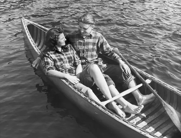 Framed Print : Couple Canoeing Framed Print : Couple Canoeing