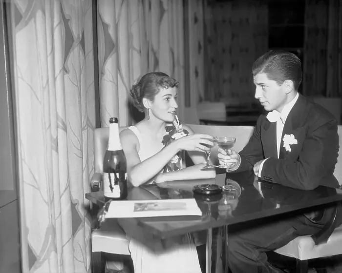 Framed Print : Couple Drinking Champagne at Rainbow Room Framed Print : Couple Drinking Champagne at Rainbow Room