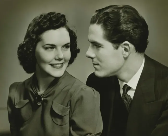 Framed Print : Couple looking in eyes, posing in studio, (B&W), portrait Framed Print : Couple looking in eyes, posing in studio, (B&W), portrait