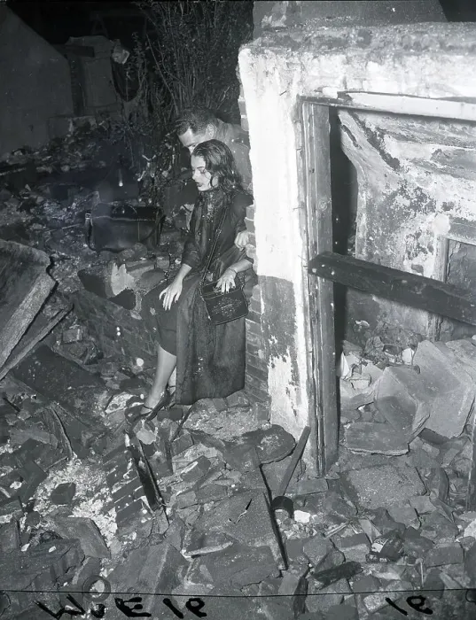 Framed Print : Couple Seated Amidst Rubble;Air Raid Dri Framed Print : Couple Seated Amidst Rubble;Air Raid Dri