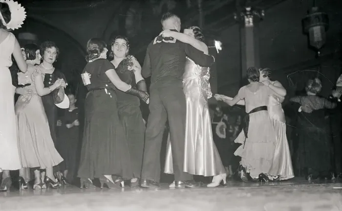 Framed Print : Couples Dancing at Speakeasy Nightclub