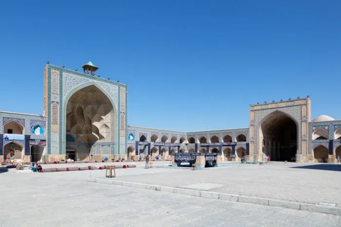 Framed Print : Courtyard of Jameh Mosque, Isfahan, Iran Framed Print : Courtyard of Jameh Mosque, Isfahan, Iran