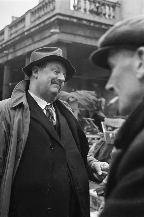 Framed Print : Covent Garden Market, 1940 Framed Print : Covent Garden Market, 1940