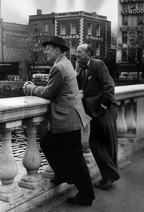 Framed Print : Coward And Gielgud Framed Print : Coward And Gielgud