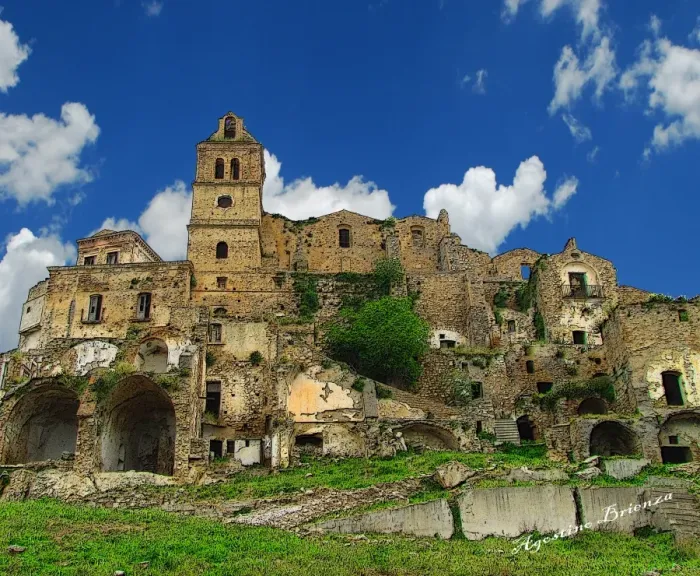 Framed Print : Craco - Il Paese Fantasma Framed Print : Craco - Il Paese Fantasma