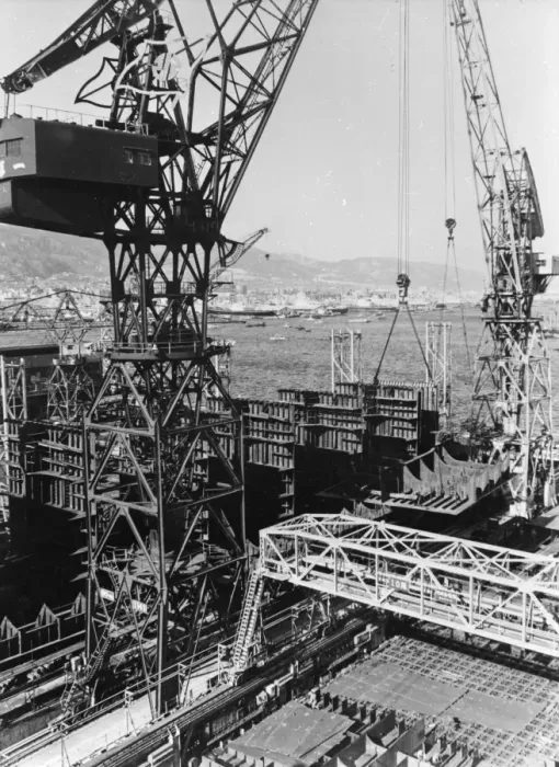 Framed Print : Cranes. 1965: A Japanese shipyard. (Photo by Express / Express / Getty Images) Framed Print : Cranes. 1965: A Japanese shipyard. (Photo by Express / Express / Getty Images)