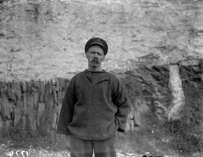 Framed Print : Crewman. October 1926: A senior crewman from the Port Isaac lifeboat Framed Print : Crewman. October 1926: A senior crewman from the Port Isaac lifeboat