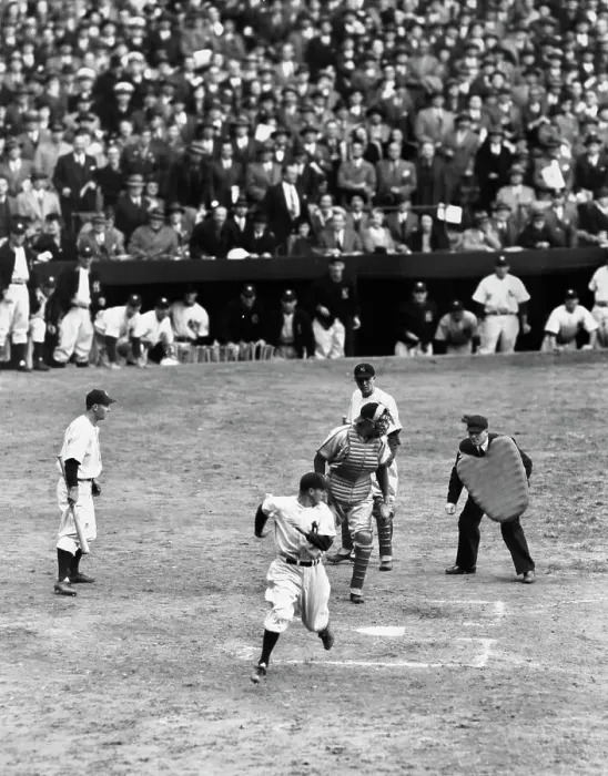 Framed Print : Crosetti, Cooper And Gordon - 1943 World Series