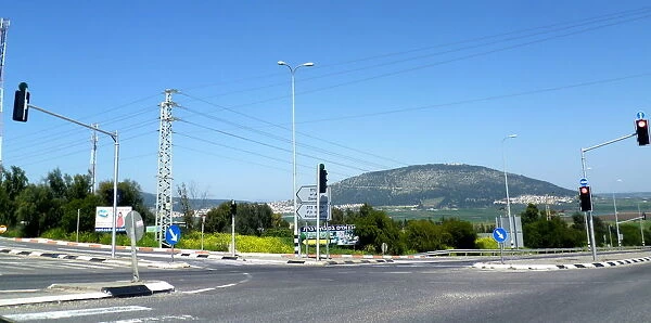 Crossroads in the Jezreel valley and Mount Tabor