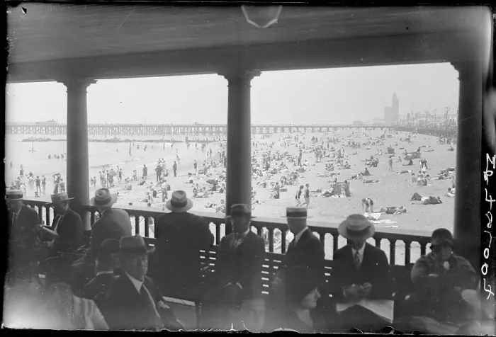 Framed Print : Crowd on the Beach Framed Print : Crowd on the Beach