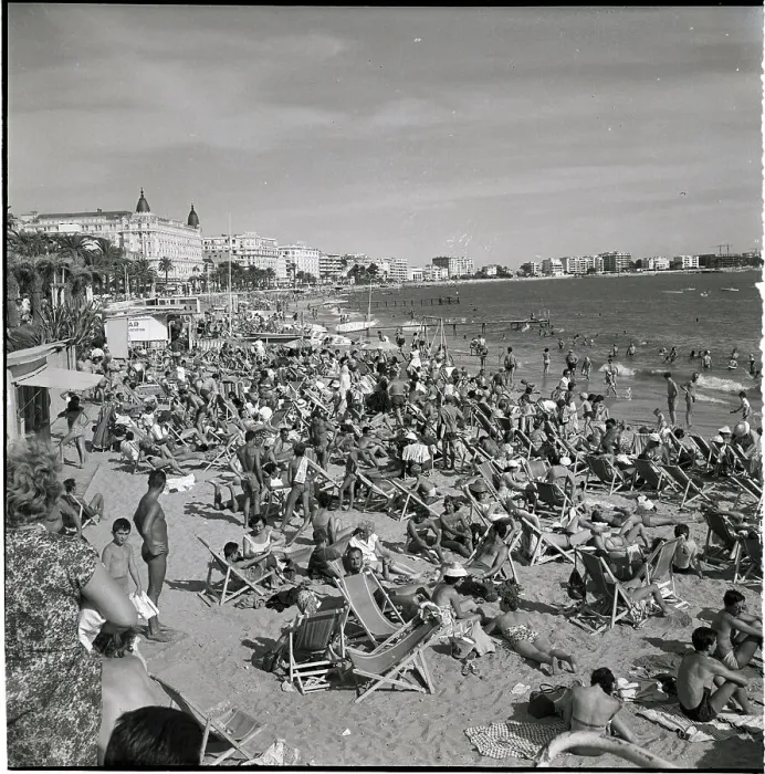 Framed Print : Crowd At The Beach On French Riviera Framed Print : Crowd At The Beach On French Riviera