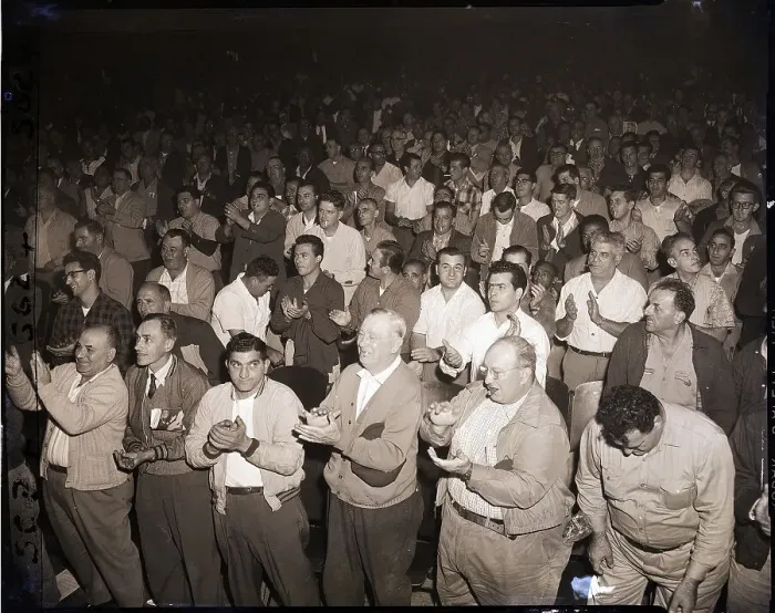 Framed Print : Crowd of Cheering Dock Strikers Framed Print : Crowd of Cheering Dock Strikers