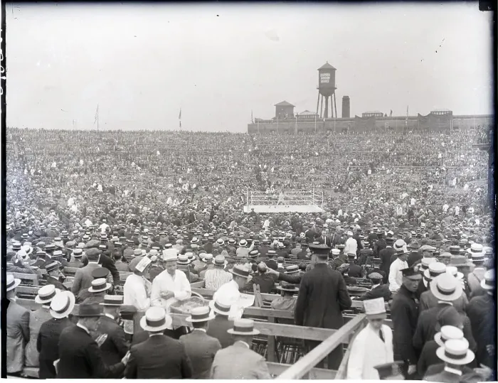 Framed Print : Crowd At Dempsey-Carpentier Fight Framed Print : Crowd At Dempsey-Carpentier Fight