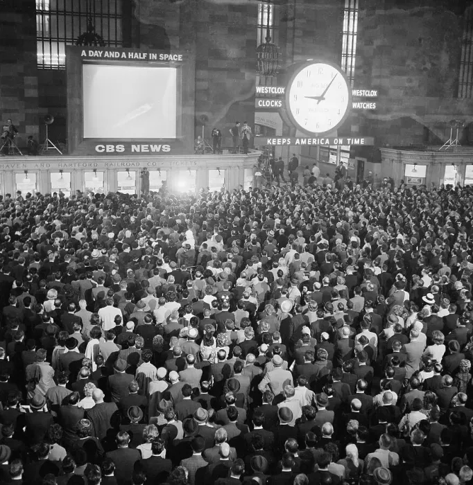 Framed Print : Crowd Fills Station Watches Launch