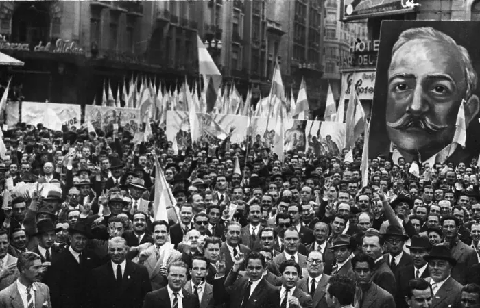 Framed Print : Crowd Gathered in Opposition to Juan Peron 1945 Framed Print : Crowd Gathered in Opposition to Juan Peron 1945
