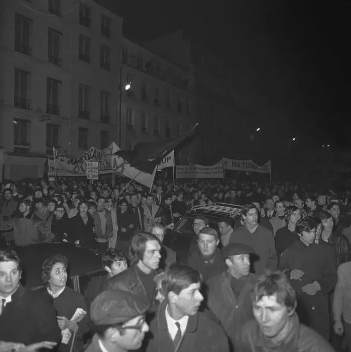 Framed Print : Crowd Gathered in Streets of Paris Framed Print : Crowd Gathered in Streets of Paris