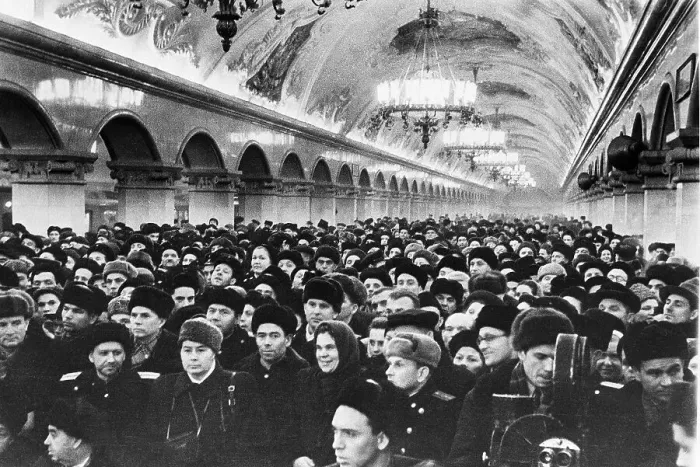 Framed Print : Crowd Gathered in Subway Station Framed Print : Crowd Gathered in Subway Station