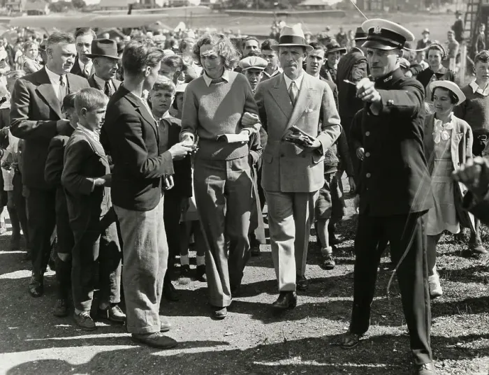 Framed Print : Crowd Greeting British Aviation Pioneer Beryl Markham Framed Print : Crowd Greeting British Aviation Pioneer Beryl Markham