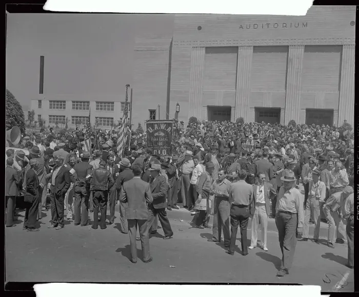Framed Print : Crowd at Harry Bridges Speech